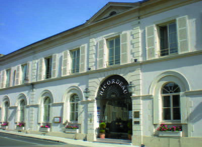 Hotel-Restaurant Ricordeau Loué المظهر الخارجي الصورة